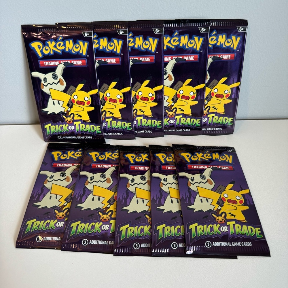 NEW Unopened Pokémon Booster Pack Halloween Cards